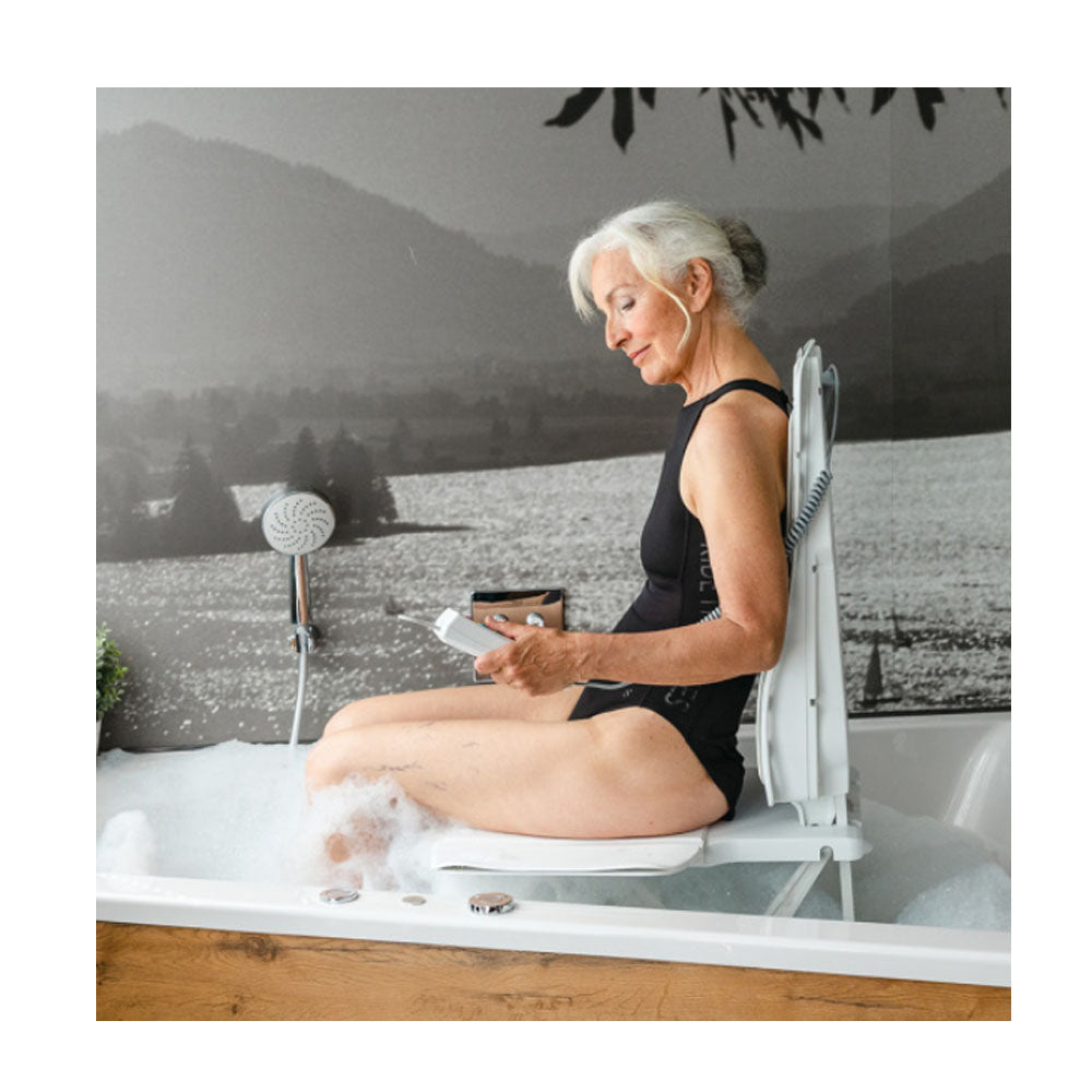 Bellavita Dive Bath Lift by Drive Medical